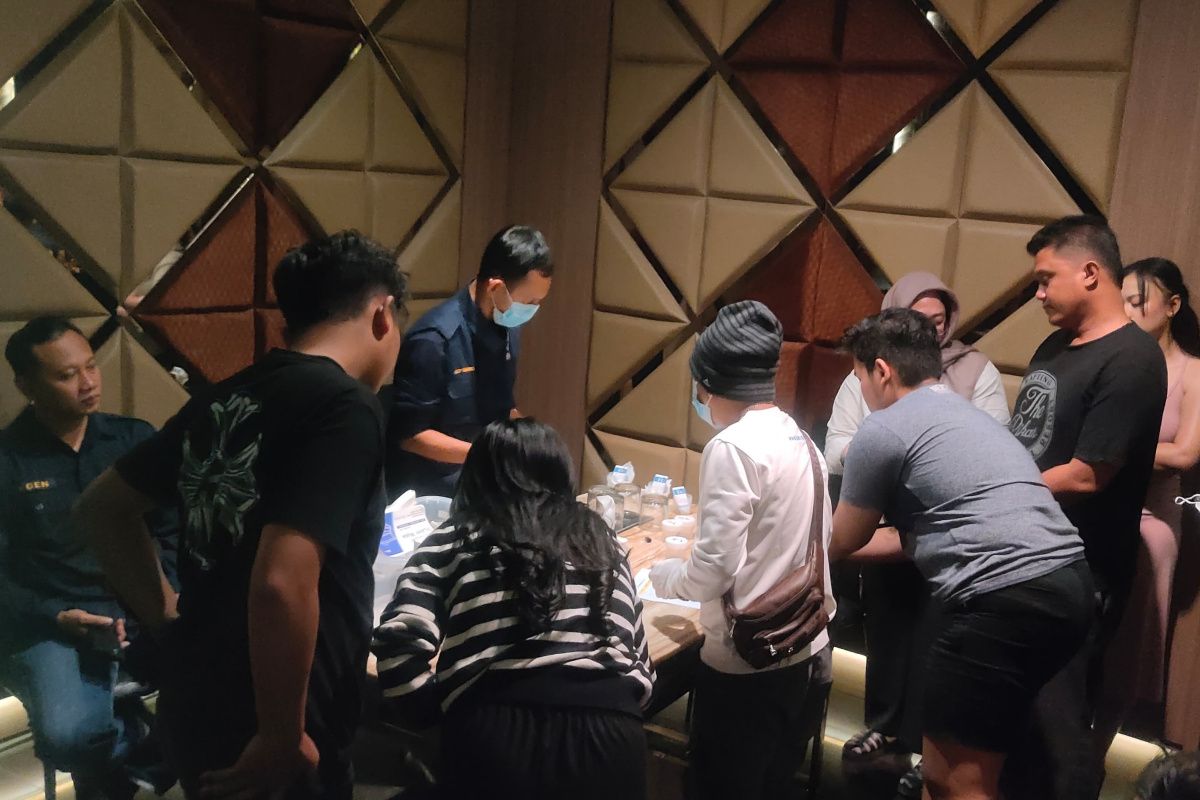 BNN  razia dua tempat hiburan malam di wilayah Banyumas