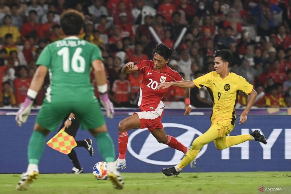 ASEAN U-23 - Indonesia vs Malaysia belum ada gol di babak pertama