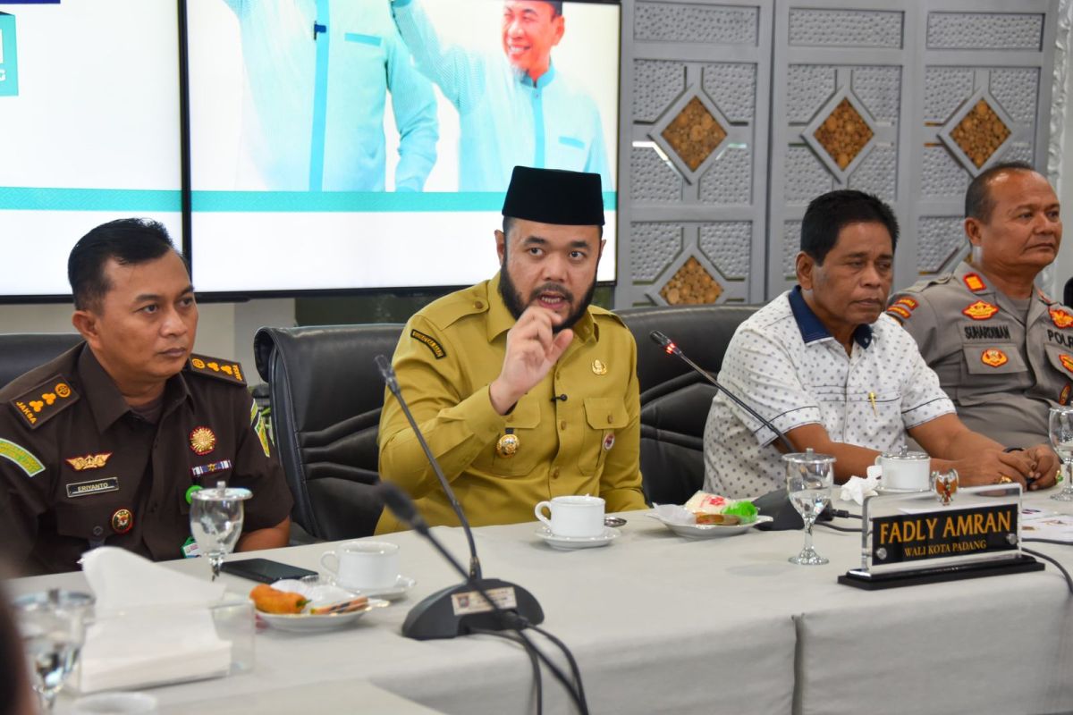 Wako Fadly Amran hadiri secara virtual peluncuran Kelembagaan Koperasi Desa/Kelurahan Merah Putih