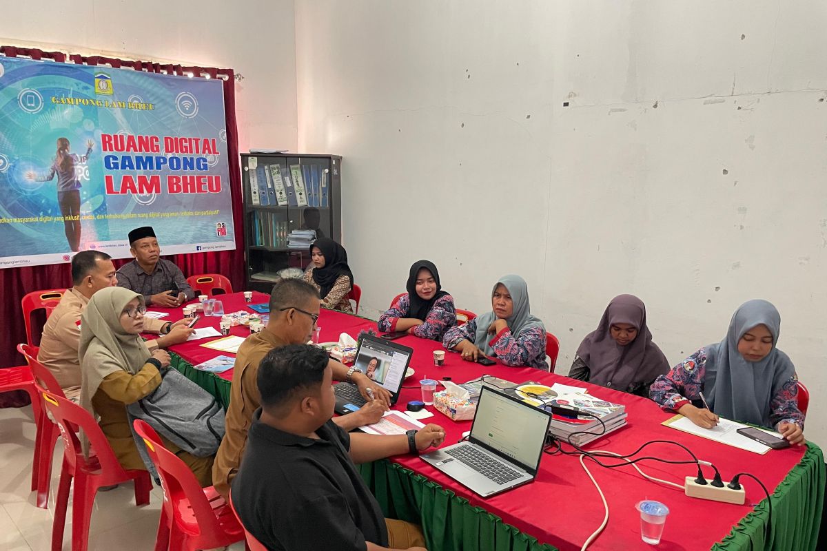 Pemkab Aceh Besar dukung Lambheu jadi desa transparan