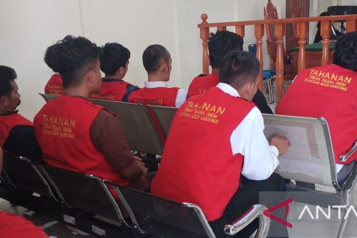 Polda Papua Barat tangkap 31 penambang emas ilegal di Manokwari