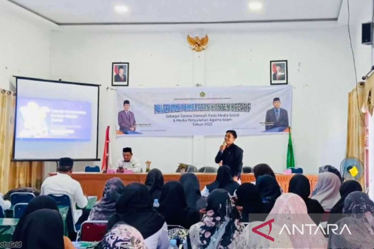 Kemenag Aceh Barat latih 65 penyuluh agama belajar konten digital