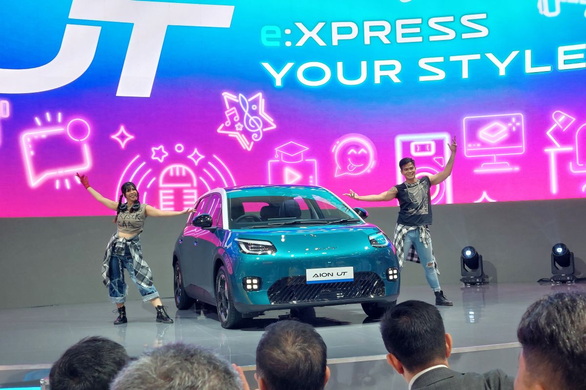 GAC perkenalkan mobil listrik bergaya futuristik AION UT