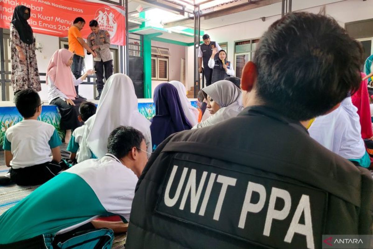 Hari Anak Nasional, polisi edukasi tentang kekerasan seksual pelajar difabel Situbondo