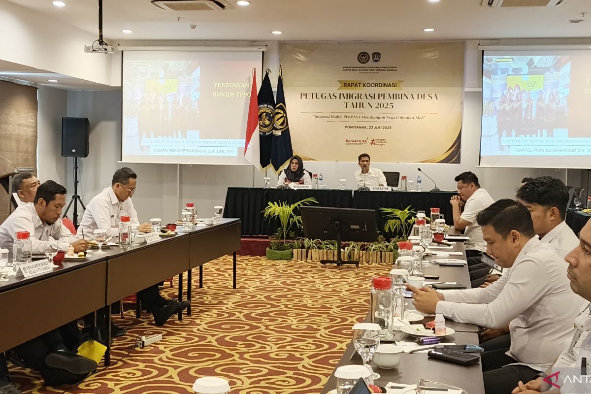 West Kalimantan: Immigration education bolstered in villages