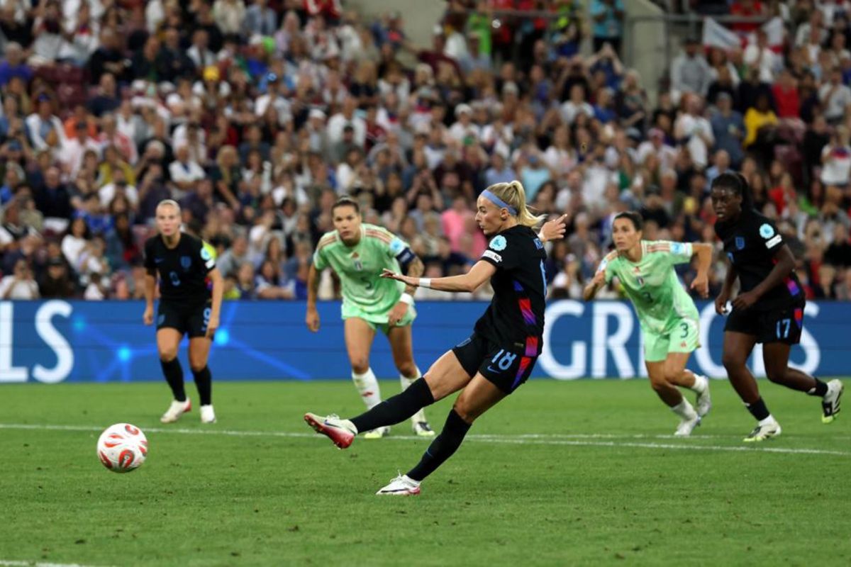 Euro Putri 2025 -  Inggris melaju ke final usai tekuk Italia 2-1
