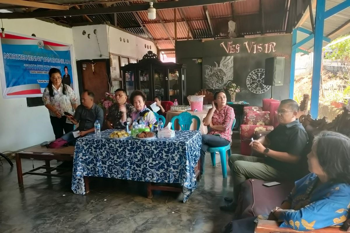 Legislator Manado Nortje Van Bone jemput aspirasi reses ketiga