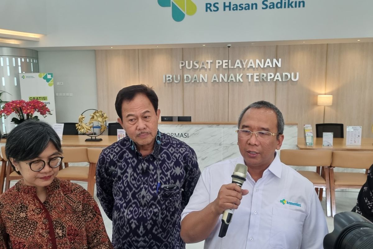 Ministry restarts specialist anesthesia program at RSHS Bandung