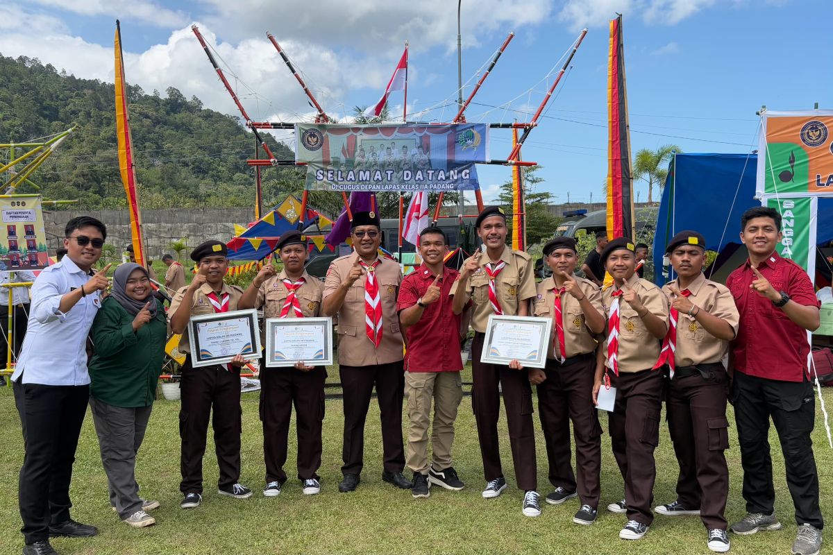 WBP Lapas Padang juara umum dalam perkemahan khusus narapidana