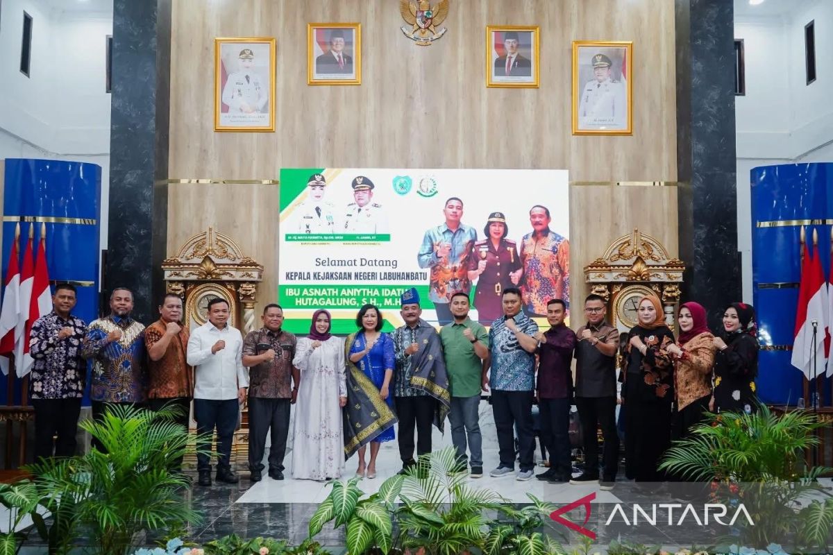 Bupati Labuhanbatu dan Labura sambut hangat Kajari Asnath Anytha Idatua Hutagalung