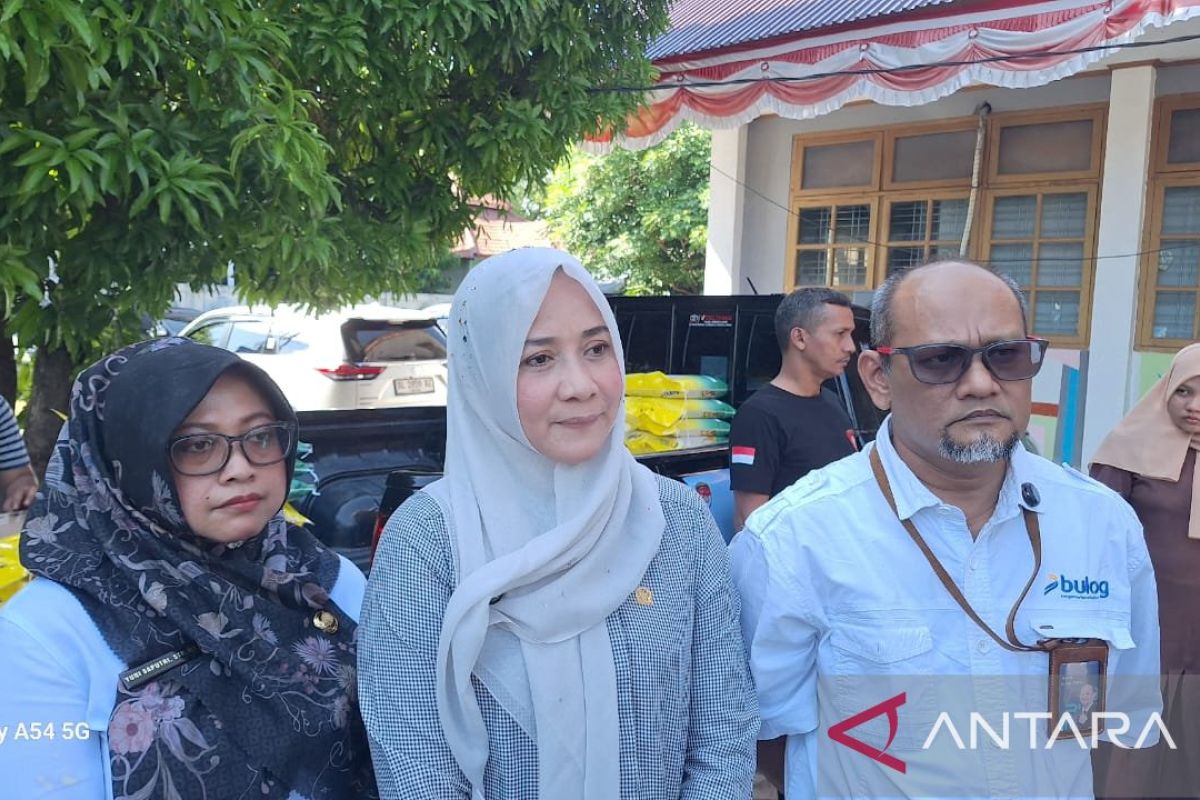 Senator Darwati awasi distribusi beras di Aceh antisipasi oplosan