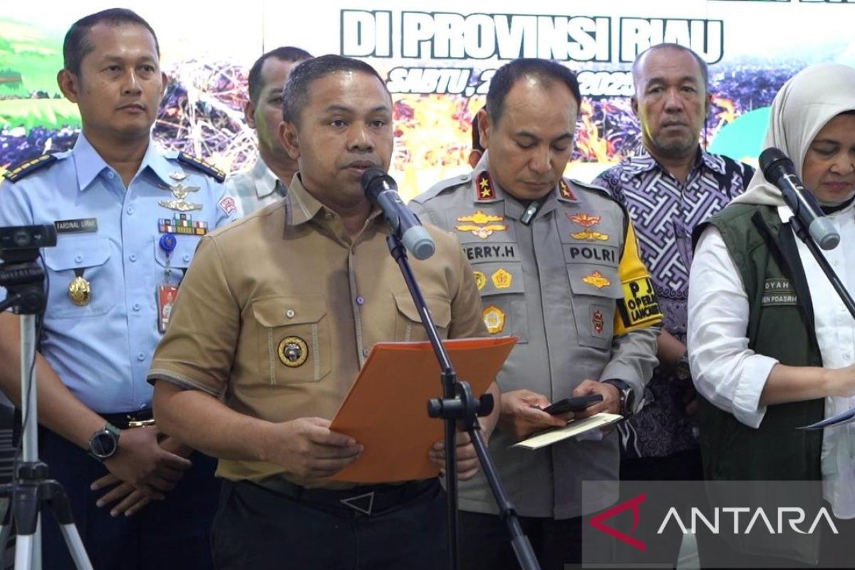 Karhutla Riau Menurun Drastis, Gubernur Abdul Wahid Apresiasi Kerja Kolaboratif Semua Pihak