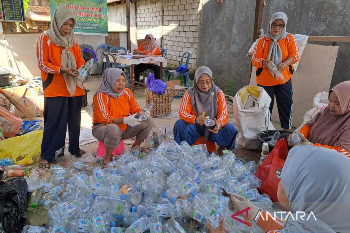 Bank Sampah Induk  jawab tantangan pengelolaan sampah di Samarinda