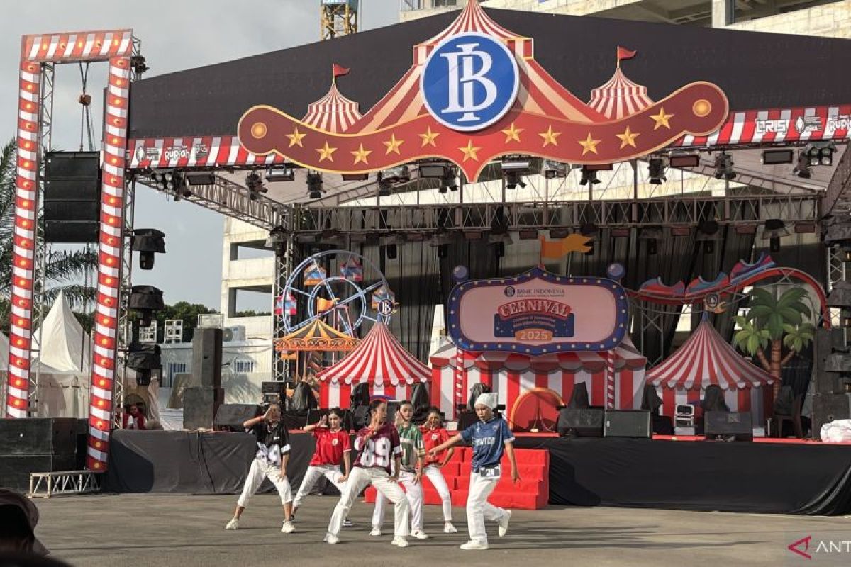 Gen Z Batam unjuk bakat di Cernival BI Kepri 2025 lewat kompetisi K-POP dan tari modern