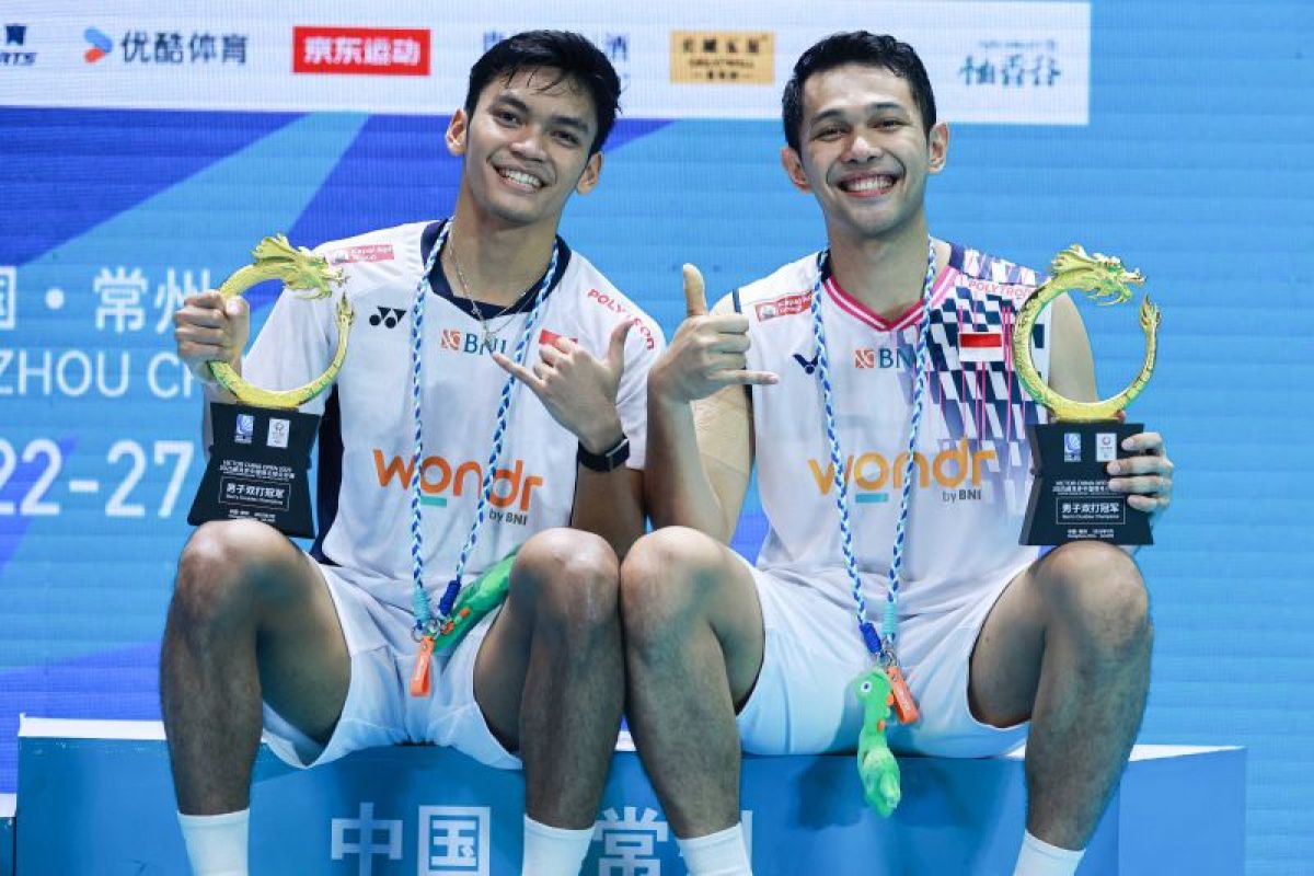 Rayakan gelar China Open 2025, Fajar/Fikri joget 