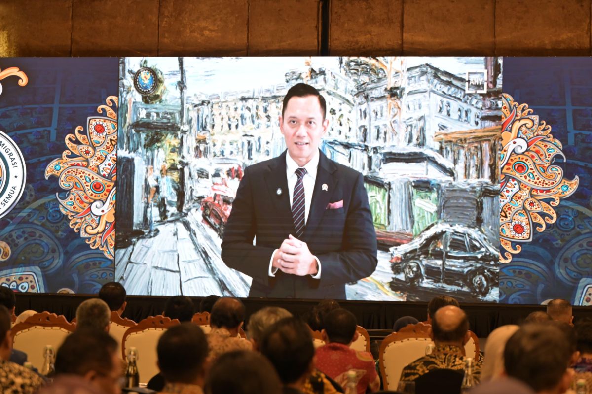 AHY emphasizes central-regional synergy in advancing transmigration