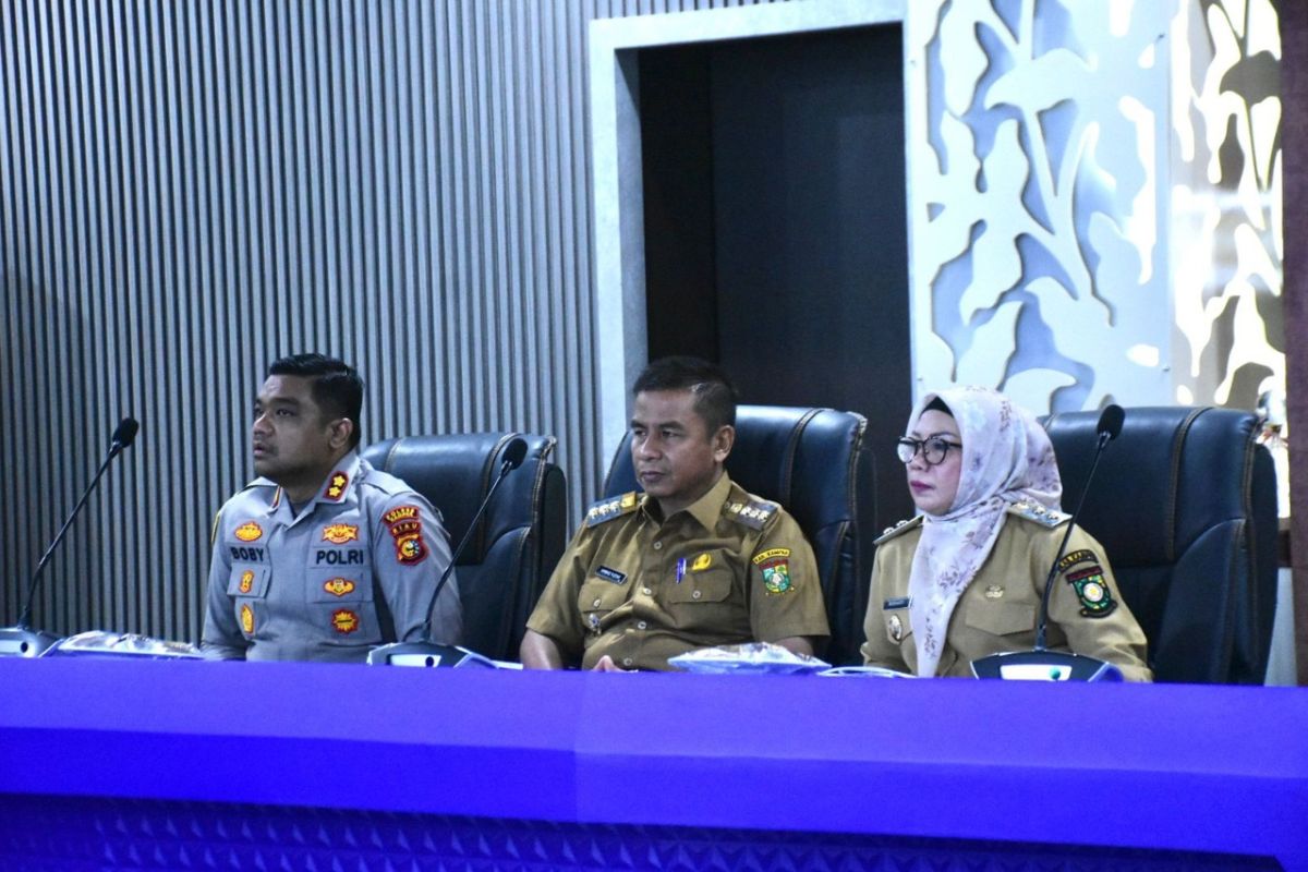 Bupati-Wakil Bupati Kampar ikuti rakor dengan BNPB pusat