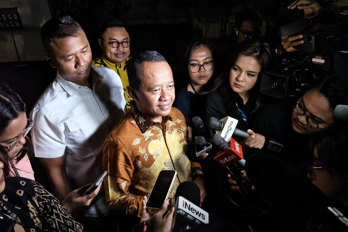 Bahlil: Pilkada langsung bikin warga tak akur, yang menang sakit hati