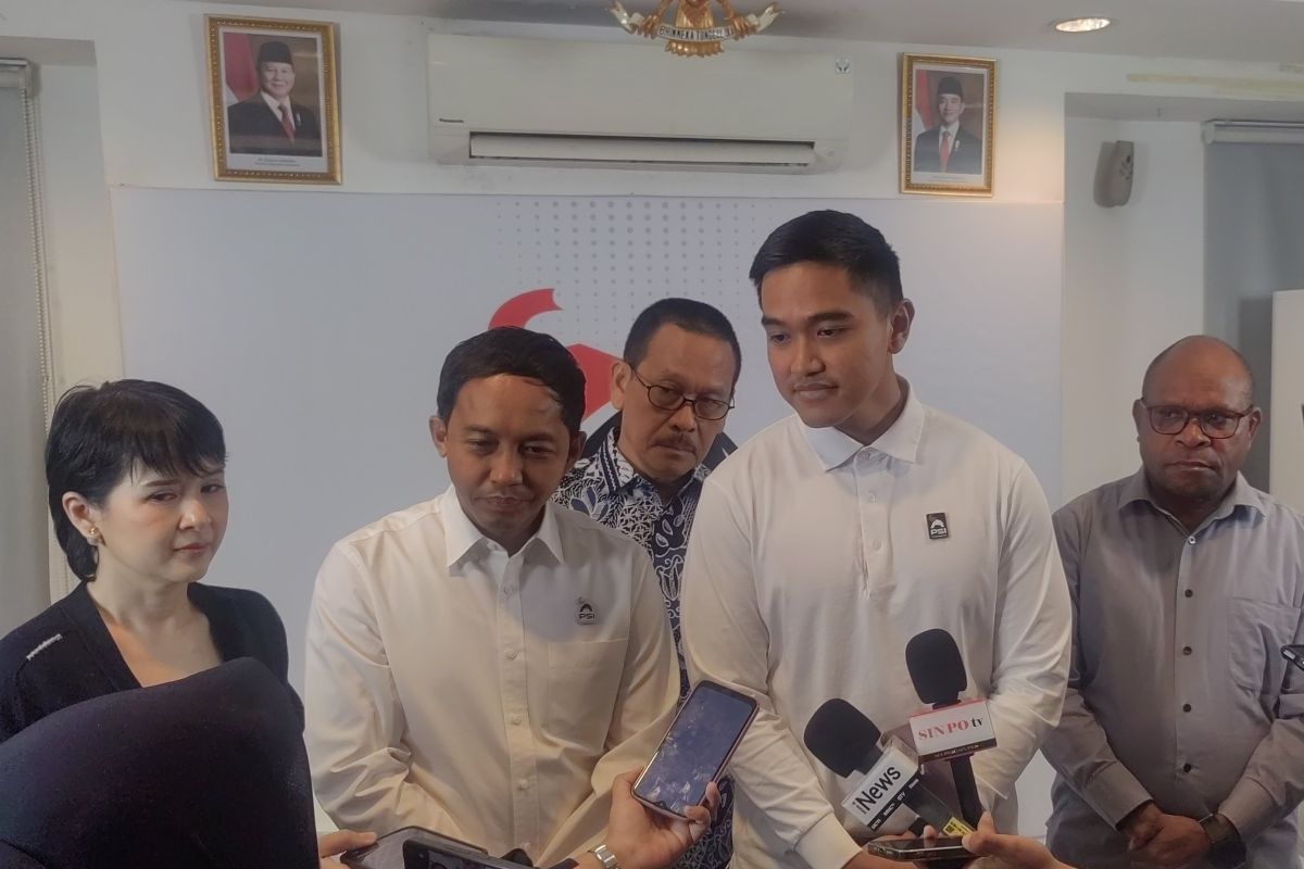 Kaesang umumkan Menhut Raja Juli kembali jadi Sekjen PSI 2025-2030