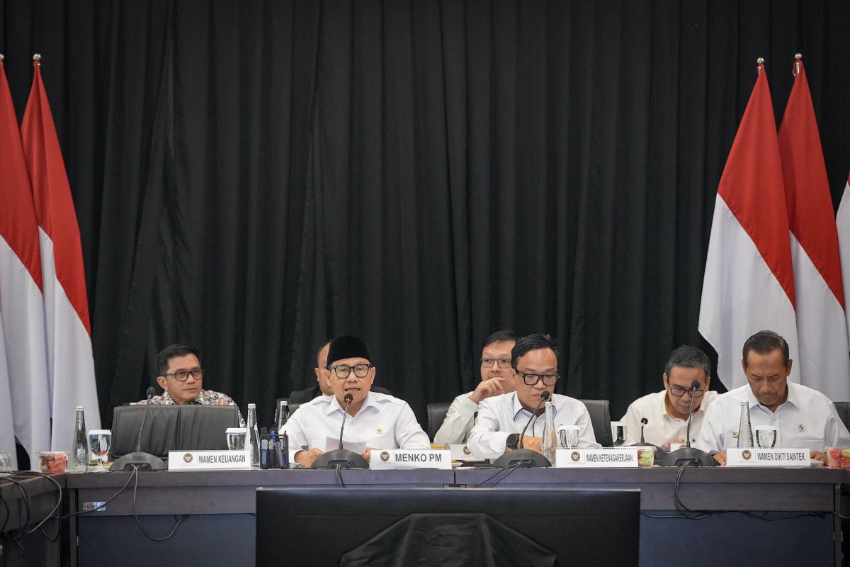 Menko Muhaimin gelar rapat menteri sikapi masalah pengangguran