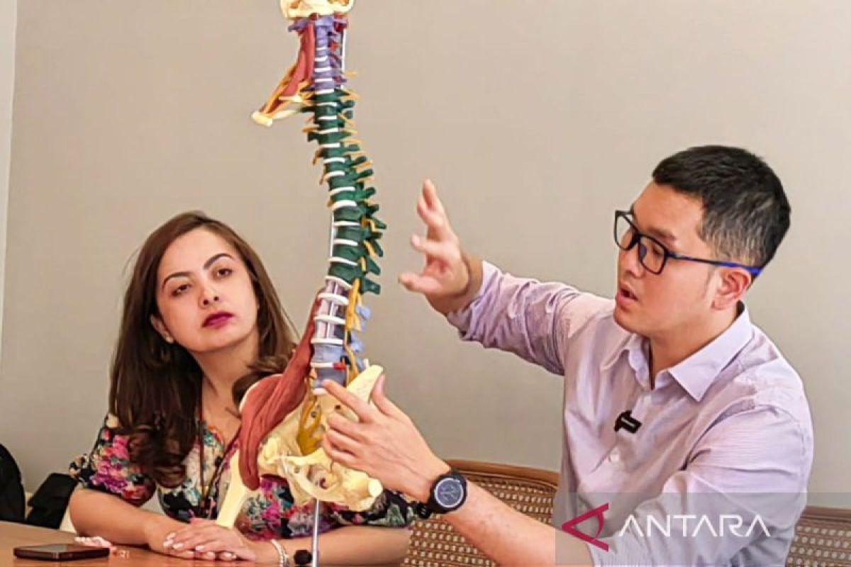 Kebiasaan yang harus dihindari agar tulang belakang tetap sehat