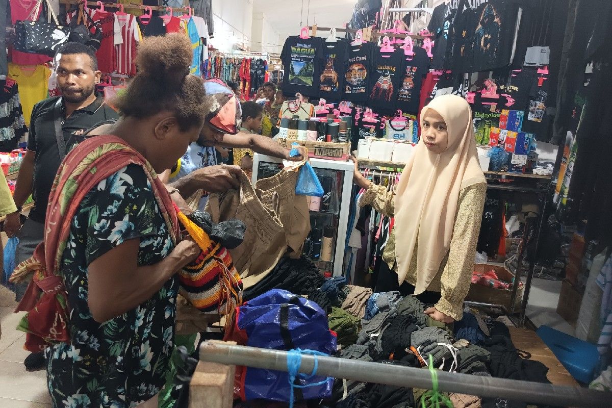 Pasar Skouw perbatasan diserbu rakyat PNG