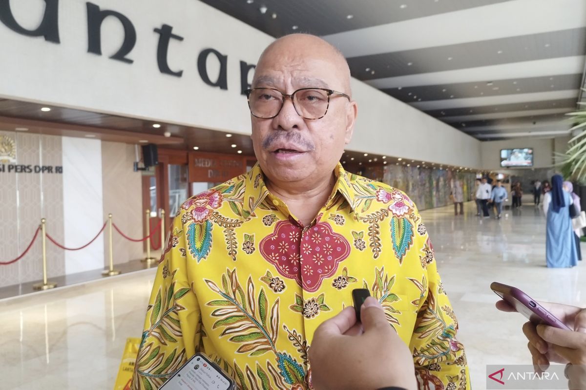 Legislator DPR kritik PPATK blokir rekening bank, dinilai terlau jauh ke ranah pribadi