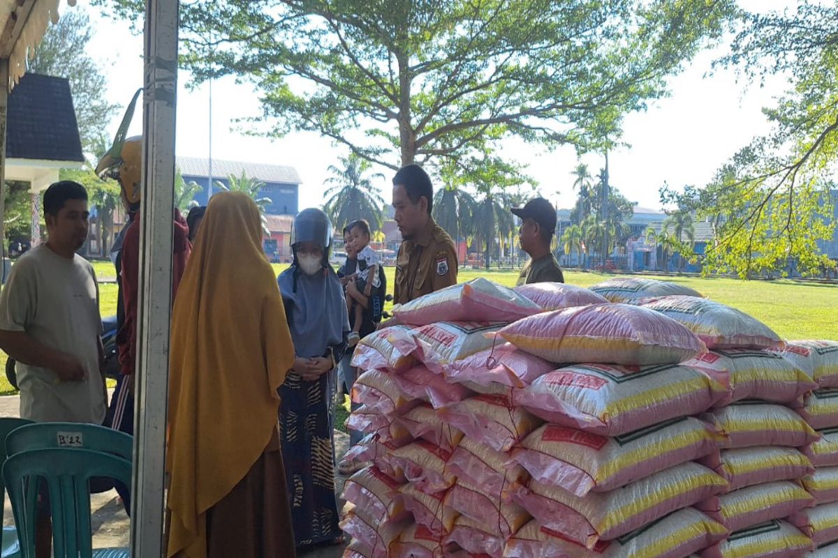 Pemprov Sulbar siapkan empat ton beras pada gerakan pangan murah di Mamuju