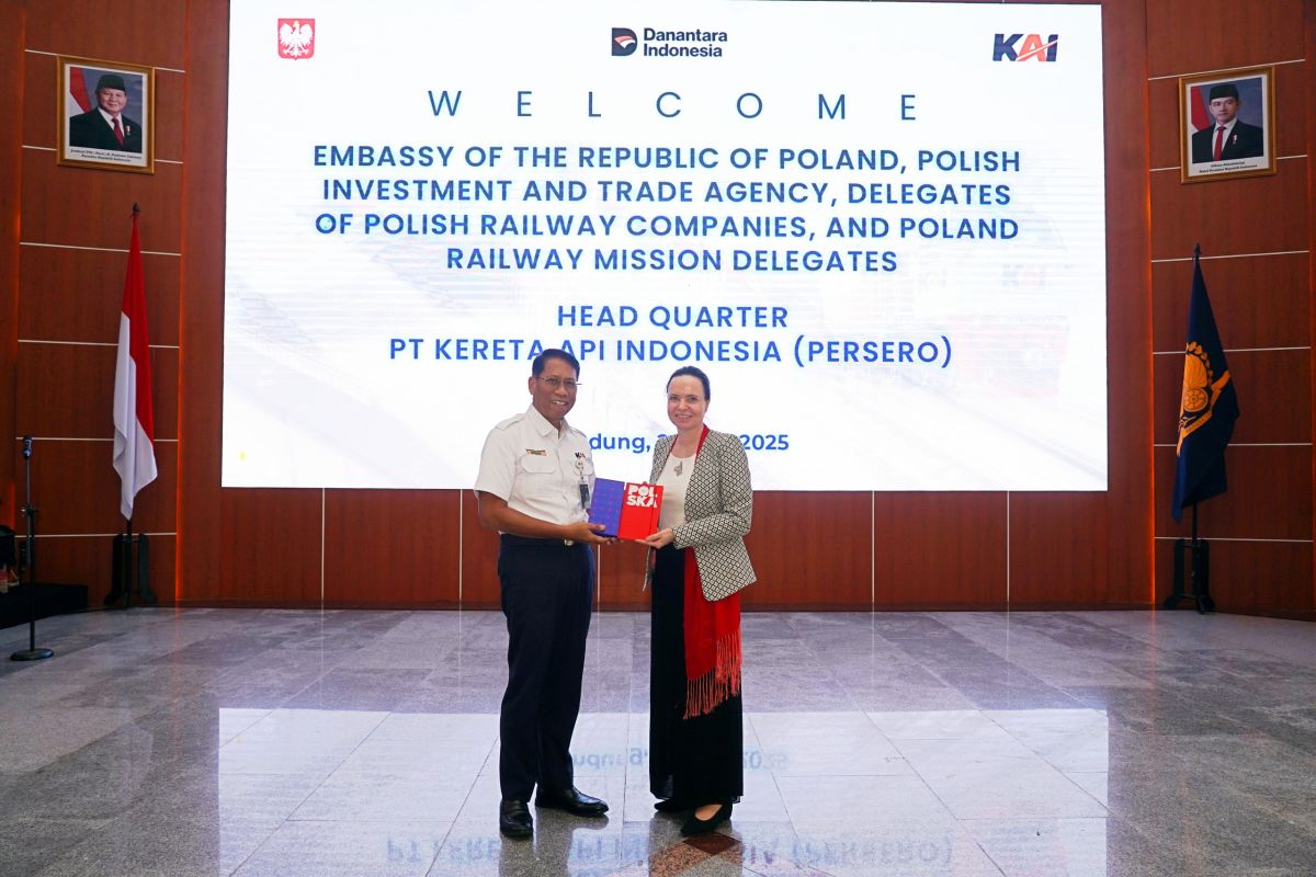 Jajaki Masa Depan Perkeretaapian: KAI Terima Kunjungan Delegasi Polandia Bahas Peluang Kolaborasi Global