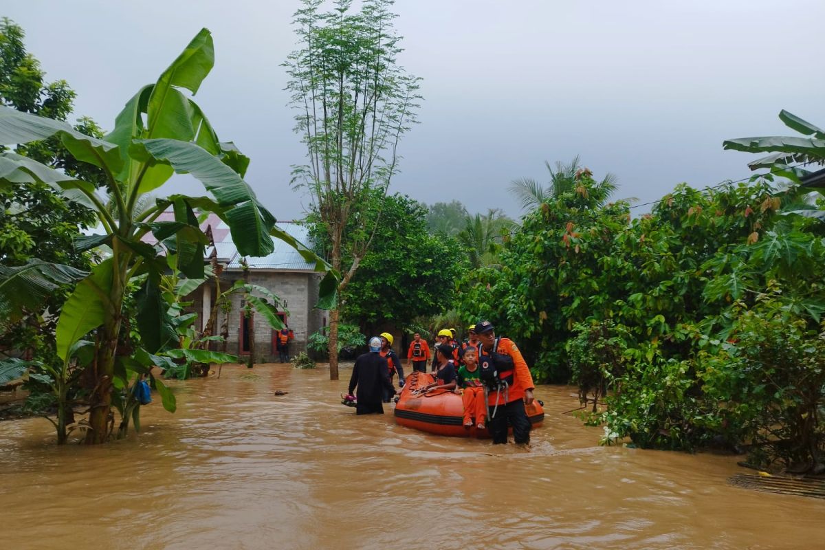 18 desa di Tanggamus terdampak banjir