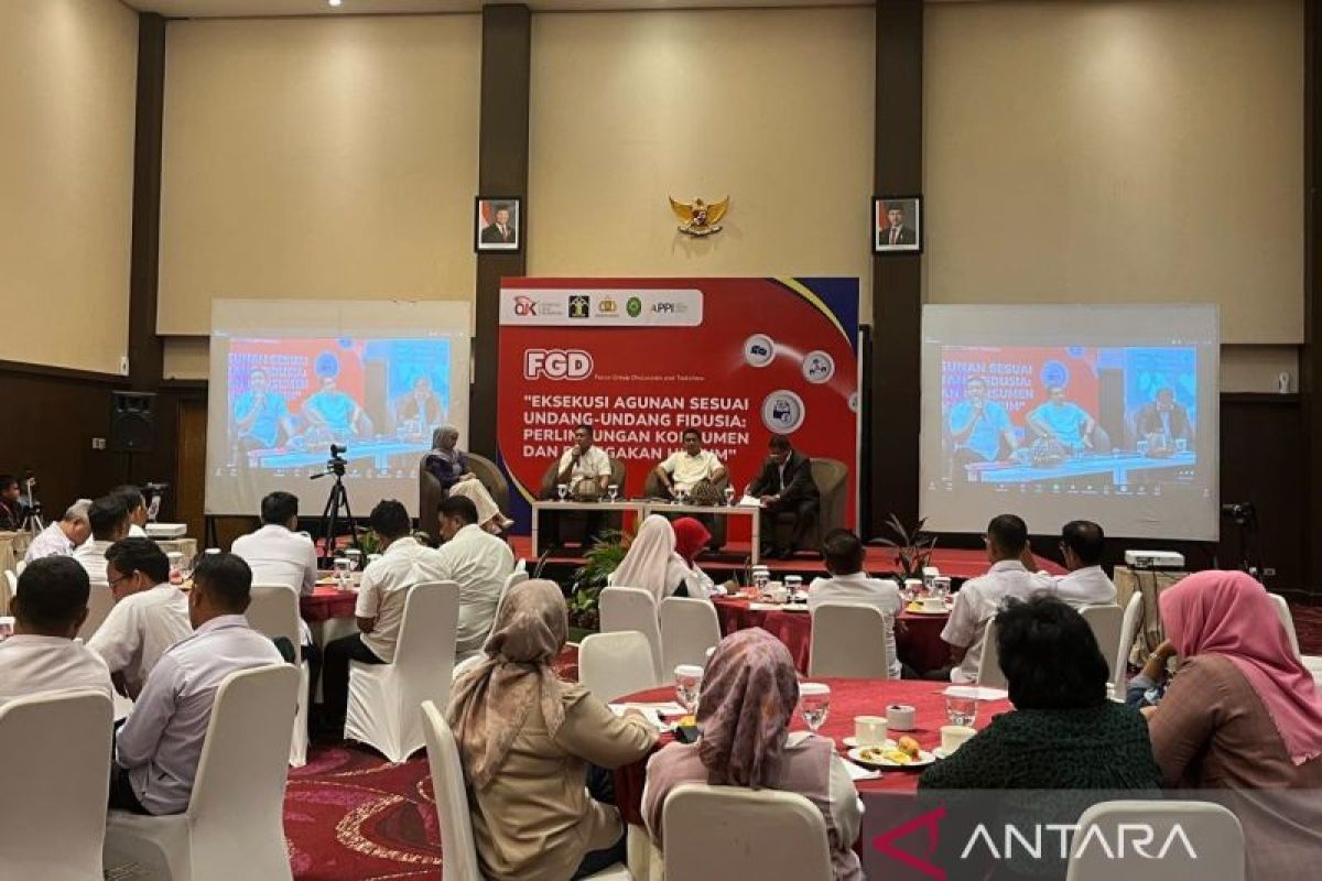 OJK Sulteng tingkatkan pemahaman masyarakat tentang jaminan fidusia