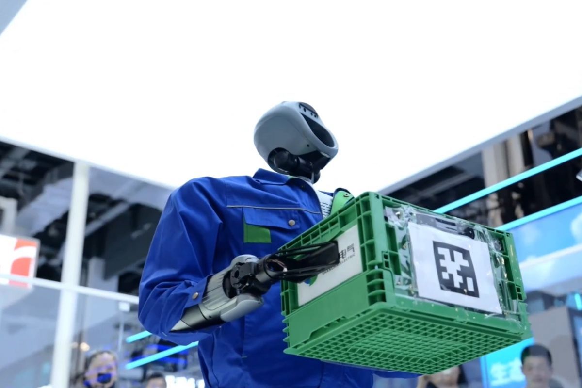 WAIC 2025: Shanghai Electric Lansir Robot Humanoid Industri Perdana, "SUYUAN",  Memajukan Manufaktur Pintar Generasi Baru - ANTARA News