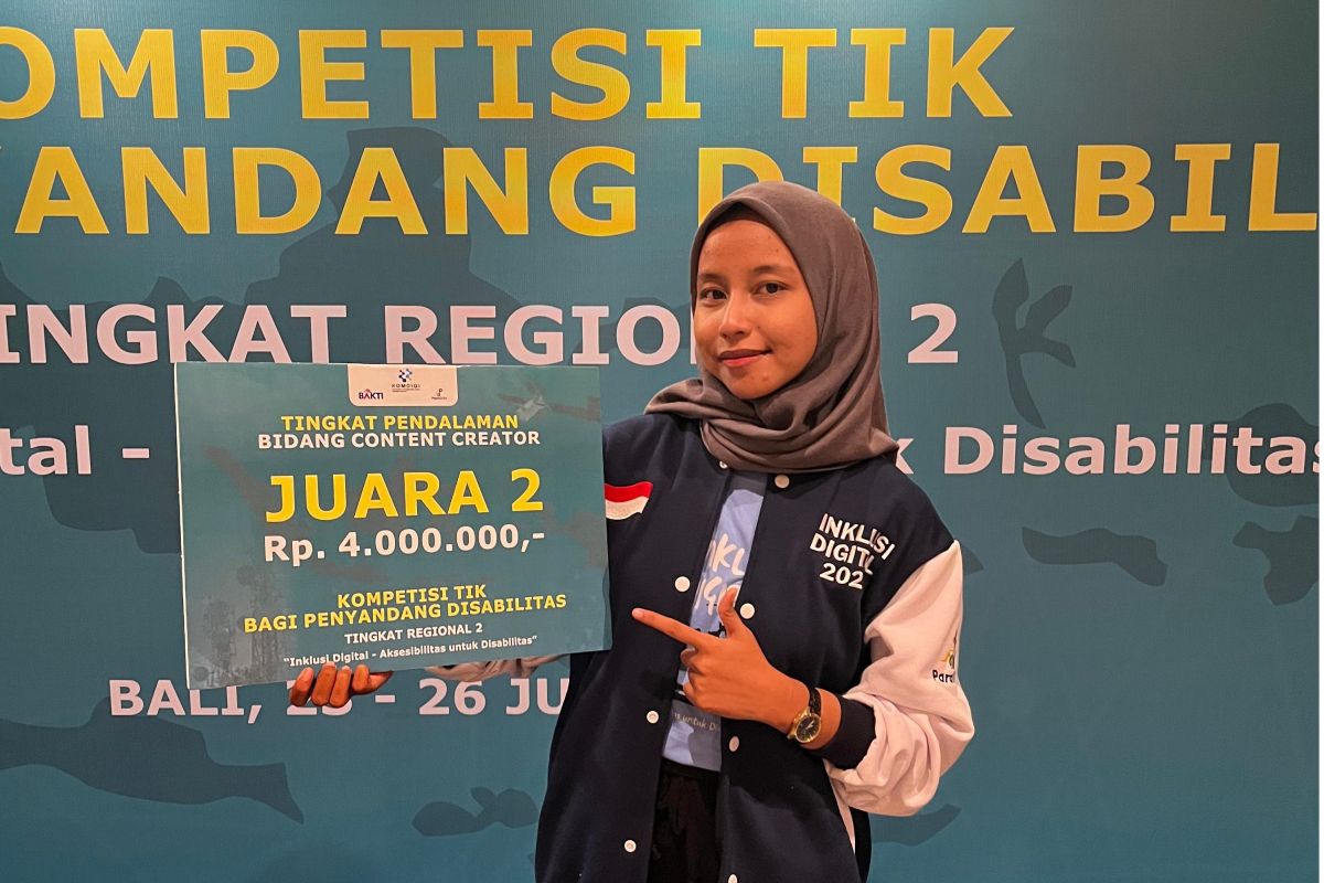 Mahasiswi Bisnis Digital UMPR juara 2 kompetisi TIK penyandang disabilitas
