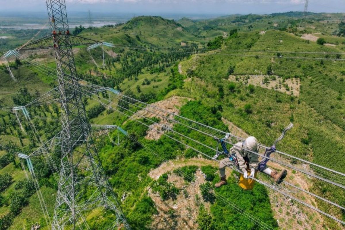 PLN perkuat daya saing di kancah dunia, tembus Fortune Global 500