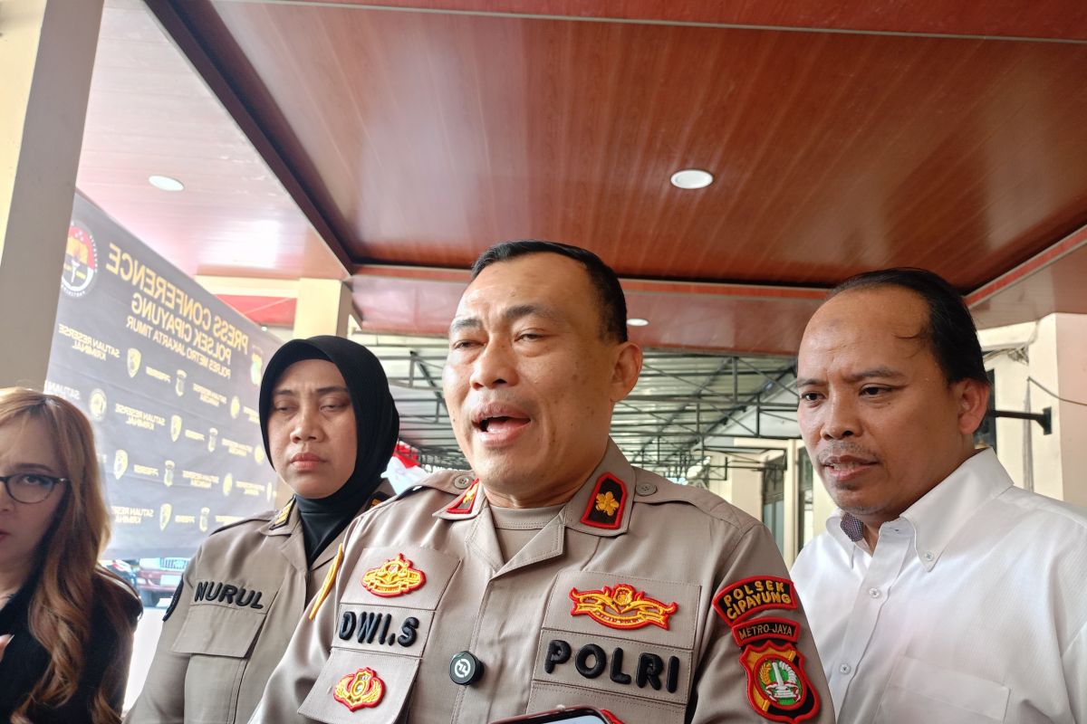 Polisi periksa empat saksi pembuangan bayi di Cipayung