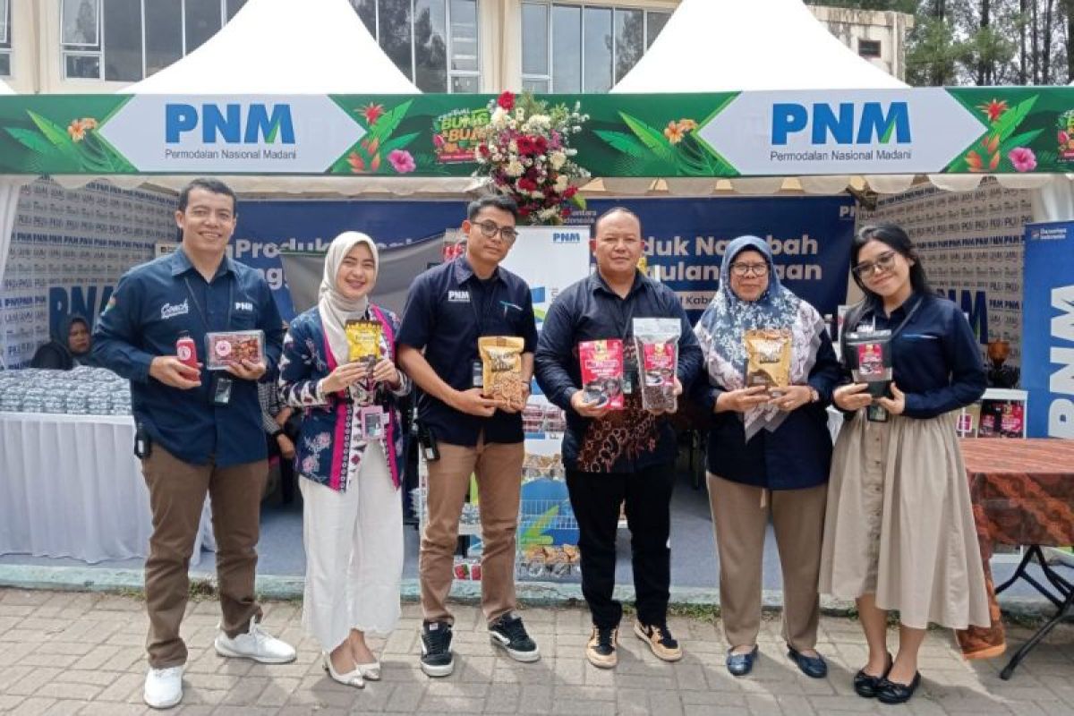 Jadi Sponsor,PT PNM promosikan produk UMKM di Festival Bunga dan Buah