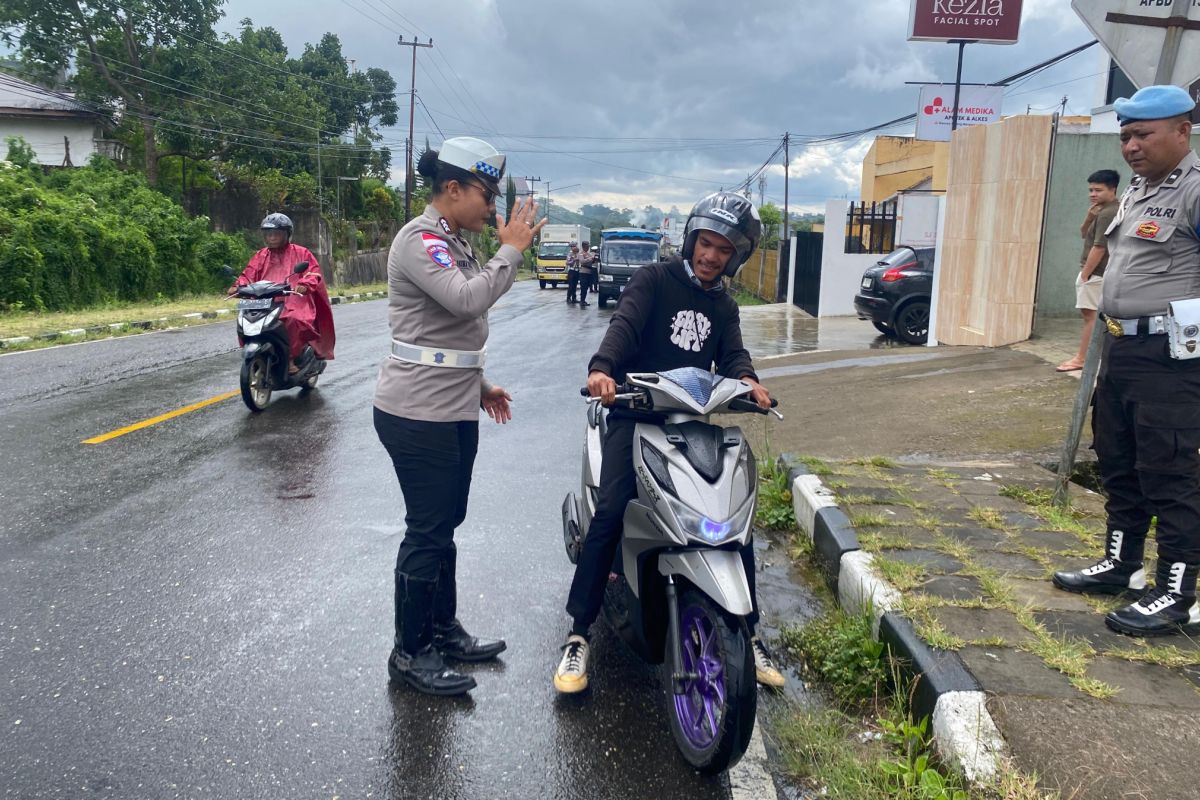 Operasi Patuh Turangga di Manggarai menjaring 739 pelanggar lalu lintas