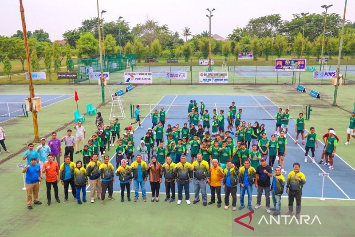 147 Petenis Junior Se-Indonesia Berkompetisi di PTPN IV Regional III