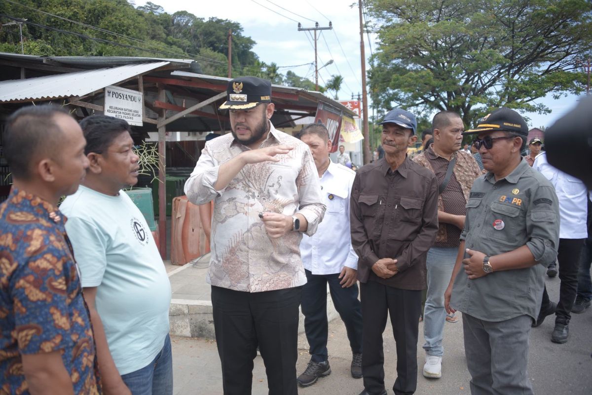 Jelang HJK ke-356, Pemkot Padang perbaiki titik kerusakan pada 192 ruas jalan
