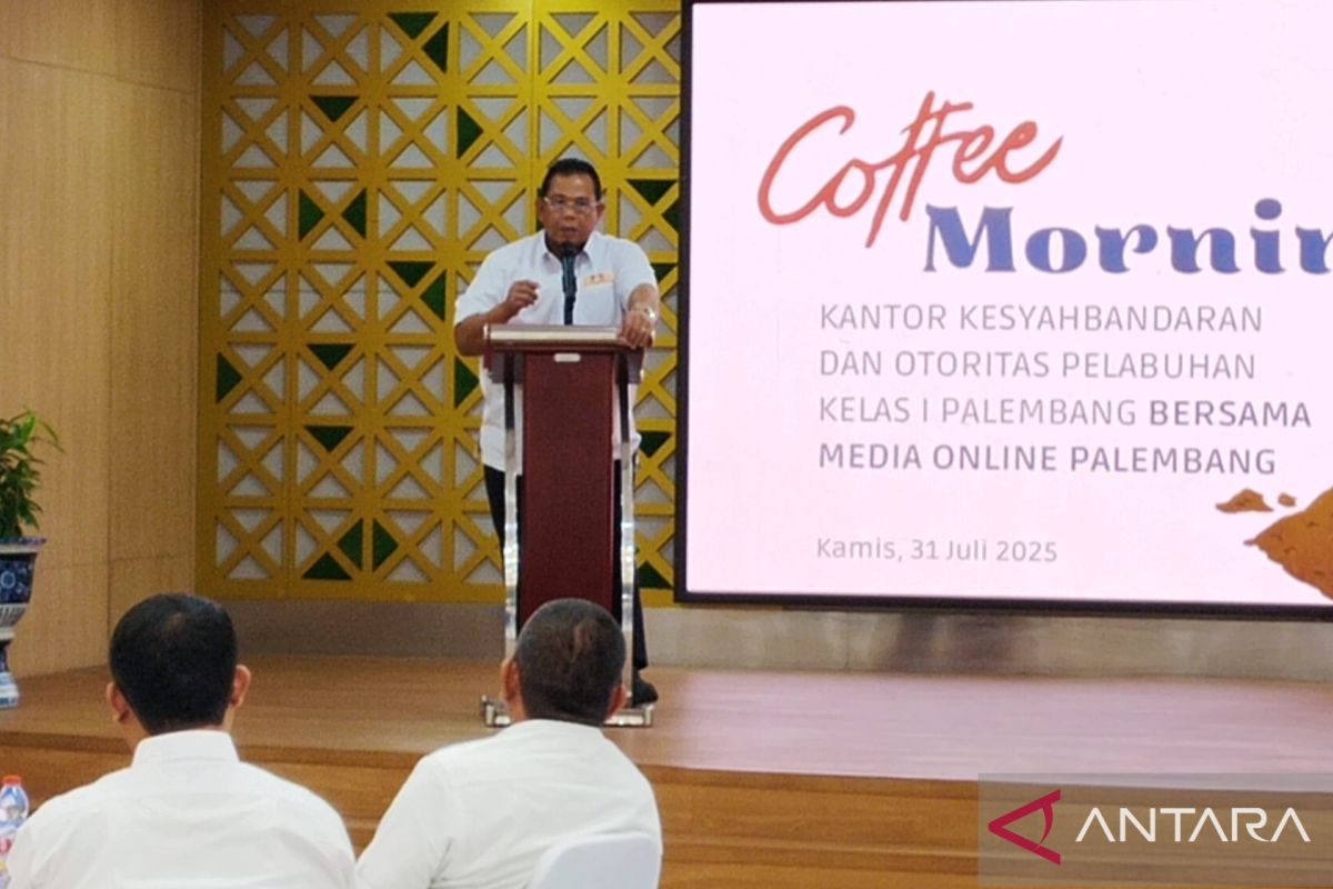 KSOP hentikan lalulintas kapal di Sungai Musi saat Festival Perahu Bidar