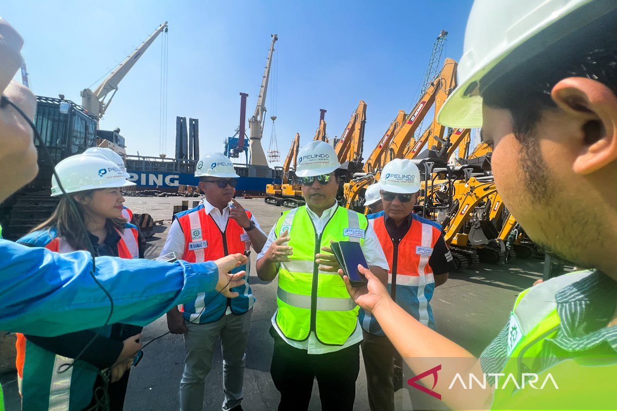 PTP Nonpetikemas dukung pertanian Timur RI lewat distribusi alat berat
