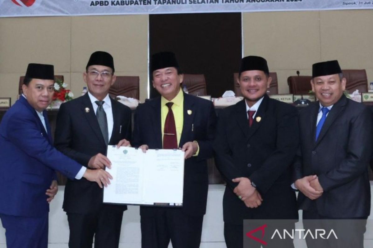 Ranperda Pertanggungjawaban APBD 2024 Tapsel disetujui DPRD