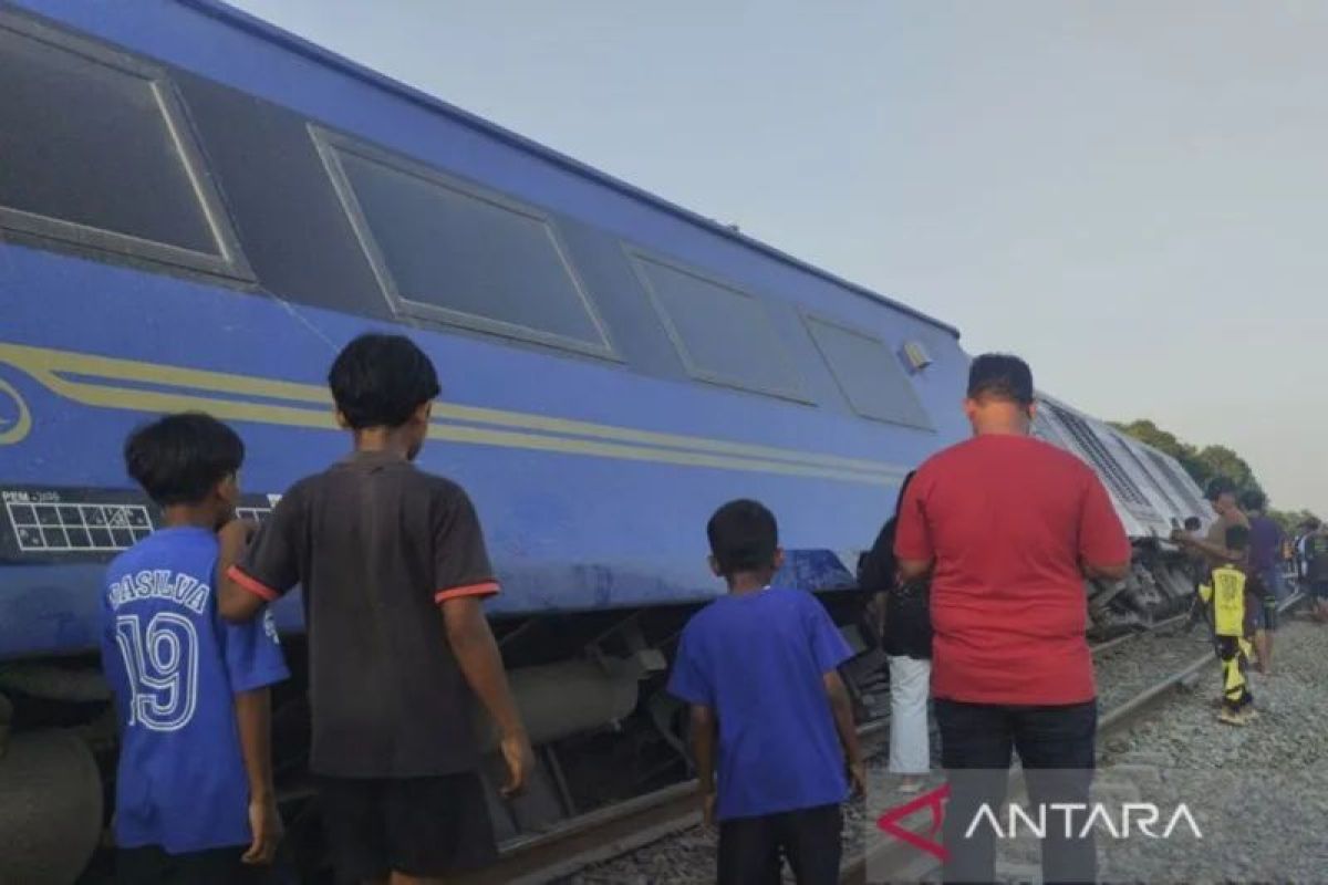 KAI batalkan perjalanan Taksaka dan Manahan akibat Argo Bromo anjlok