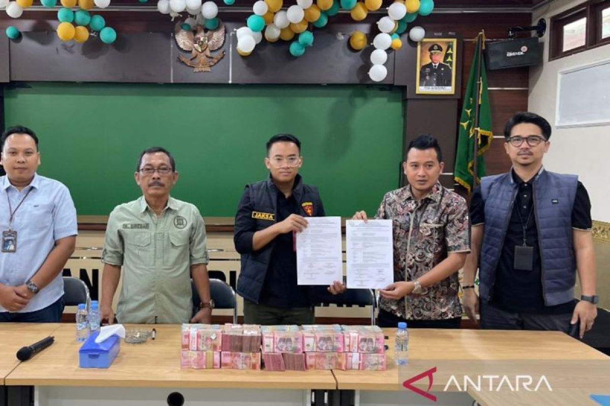 Kejari Balangan kembali pulihkan uang negara Rp800 juta pada kasus PT ADCL