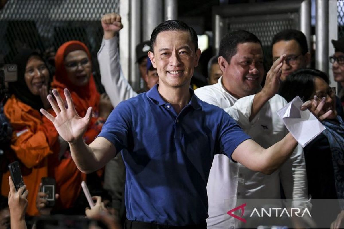 Tom Lembong resmi bebas dari Rutan Cipinang usai terima abolisi