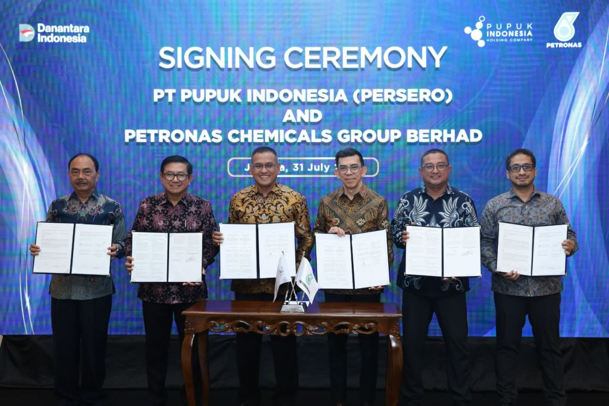 Pupuk Indonesia dan PETRONAS Chemicals Perkuat Sinergi Strategis untuk Ketahanan Pangan dan Hilirisasi Industri
