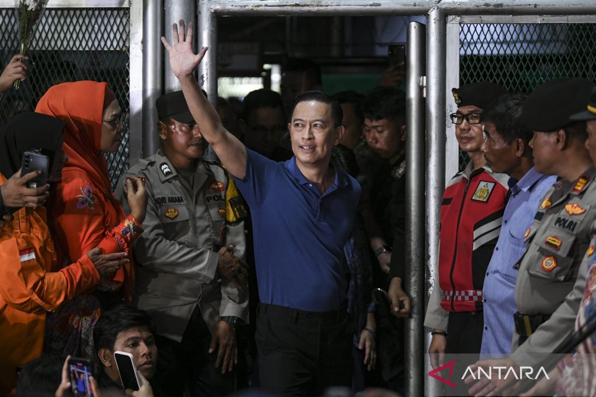 Hukum sepekan, pemberian abolisi-amnesti hingga tersangka kasus beras