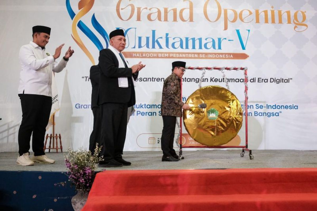 Menko Muhaimin harap BEM pesantren jadi motor perubahan untuk kemajuan