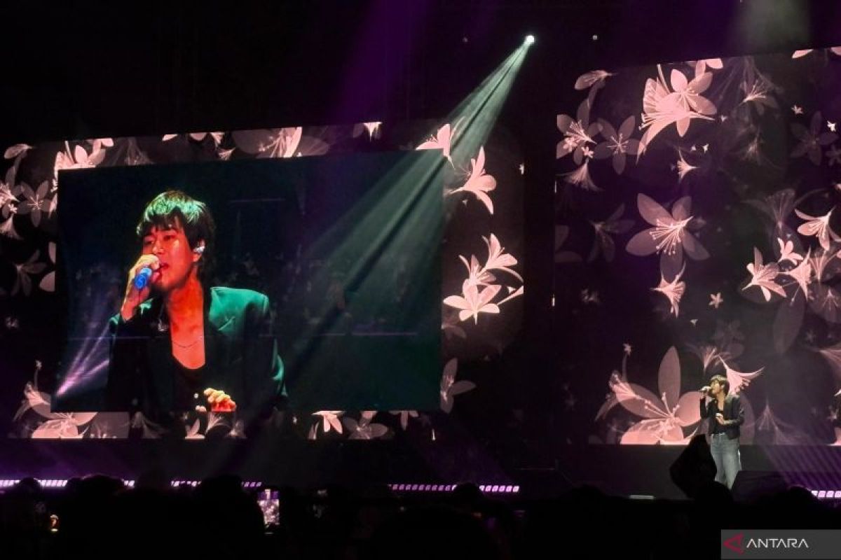 Lee Mu Jin belajar bahasa Indonesia di KOSTCON 2025