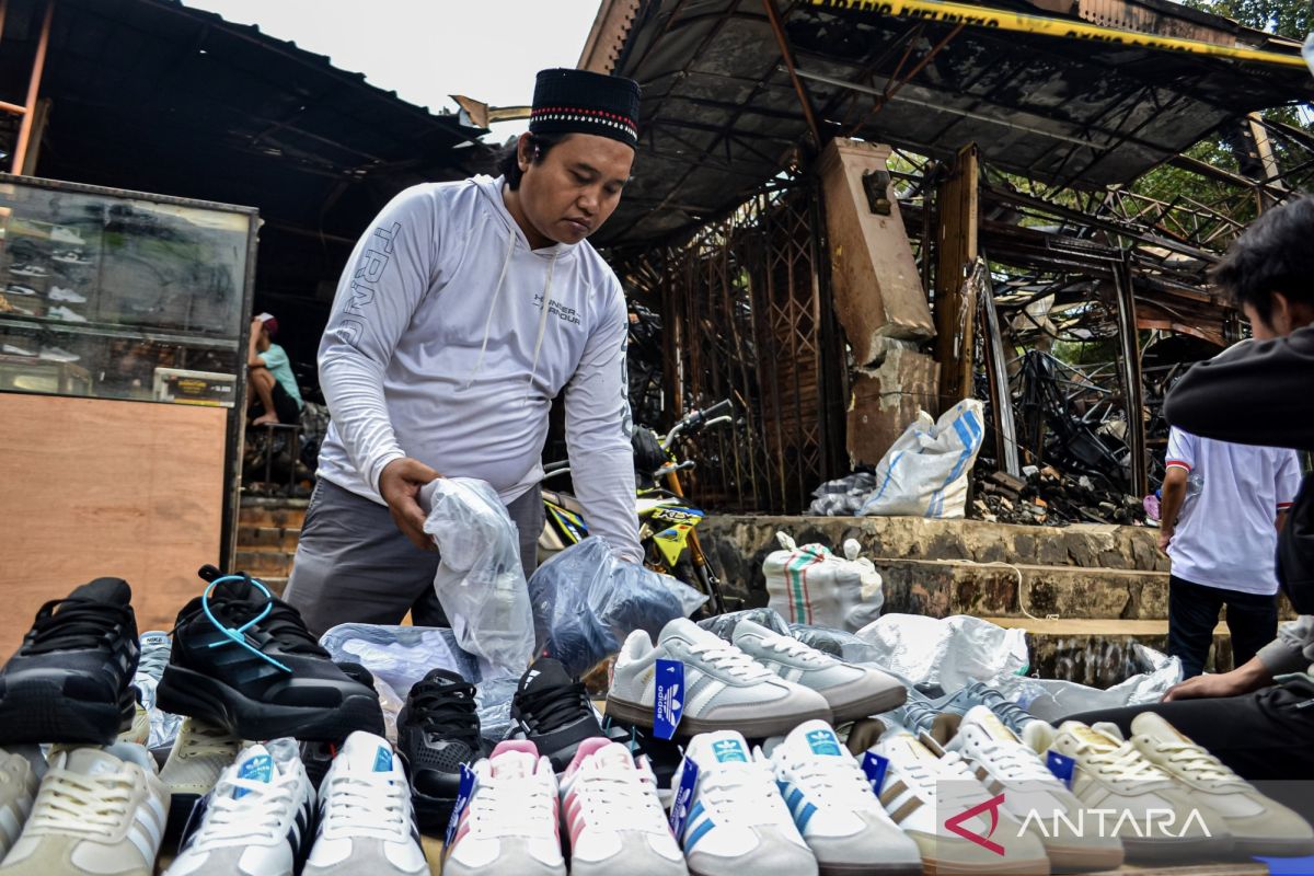 Setelah terbakar, DKI diminta perhatikan pedagang Pasar Taman Puring